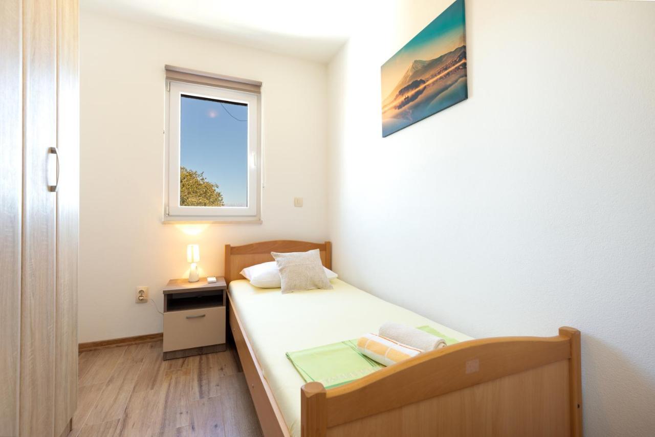 Holiday Home Lydia Slatine Zewnętrze zdjęcie